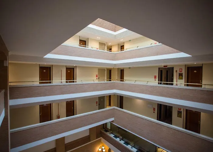 Hostellerie Du Cheval Blanc