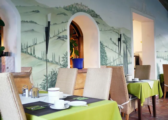 Hotel Lenauhof - Nur 3 Minuten Zur Rottal Terme -