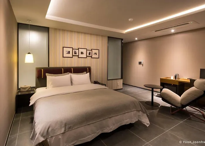 Brown Dot Hotel Seomyeon