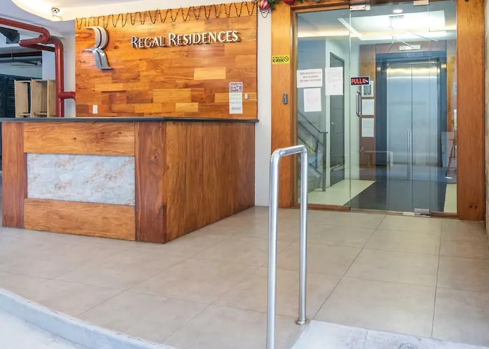 Oyo 136 Regal Residences