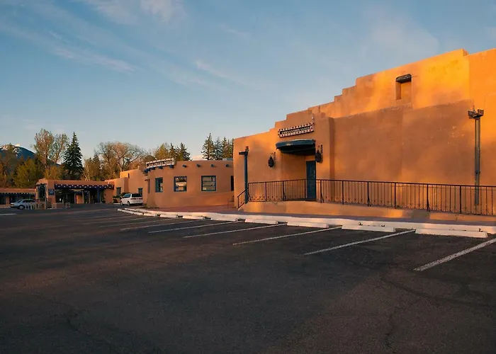 Kachina Lodge Resort And Meeting Center