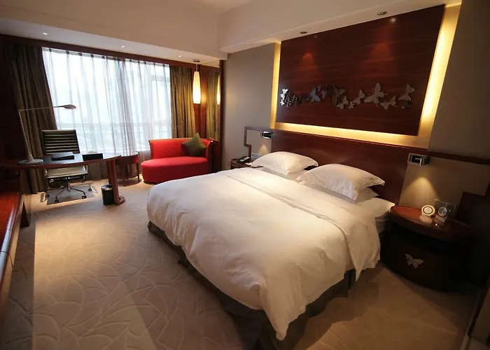 Huangyan Yaoda Hotel