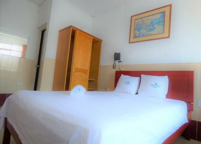 Hotel Aloe Uka