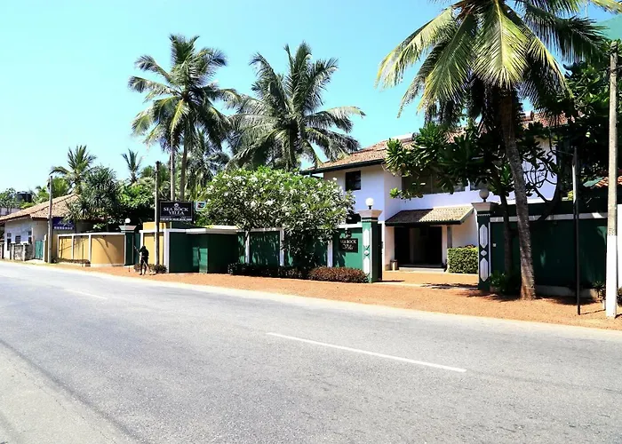 Sea Rock Villa
