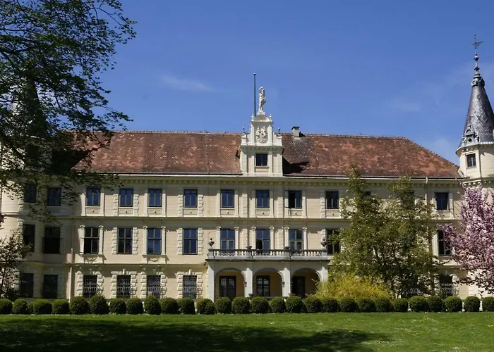 Schloss Puchberg