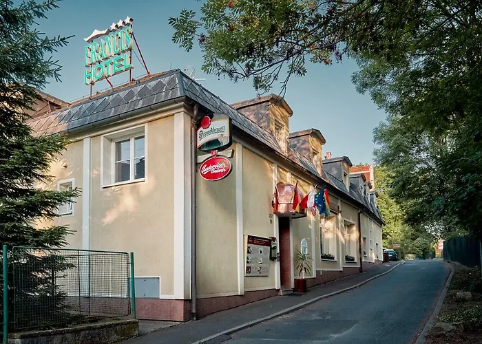 Francis Spa Hotel