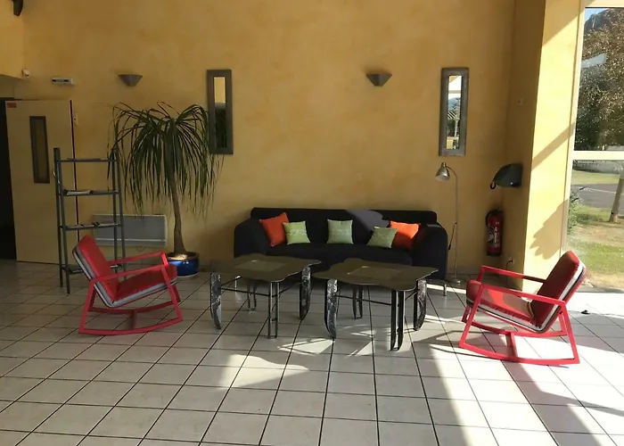 Hôtel La Colombiere Cantal