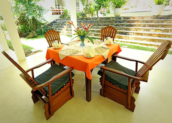 Beach Grove Villas