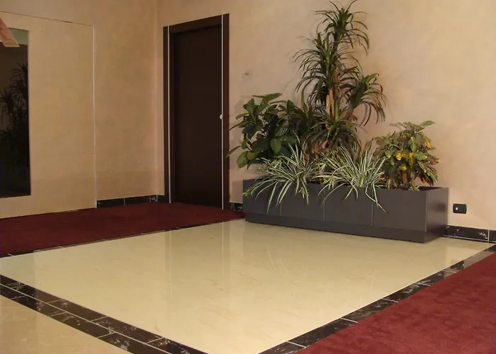 Groane Hotel Residence