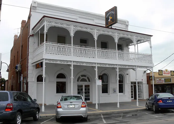 The Yarrawonga Hotel