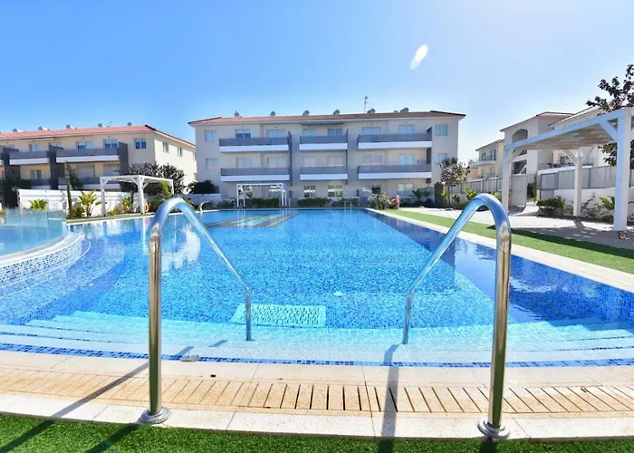 Limegrove Holiday Apartment