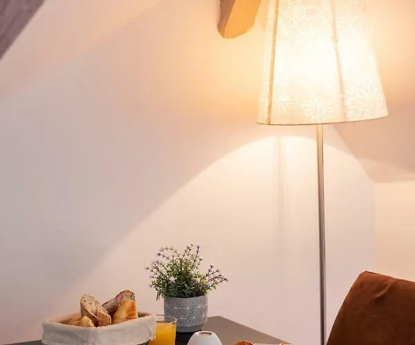 Hotel Henri IV