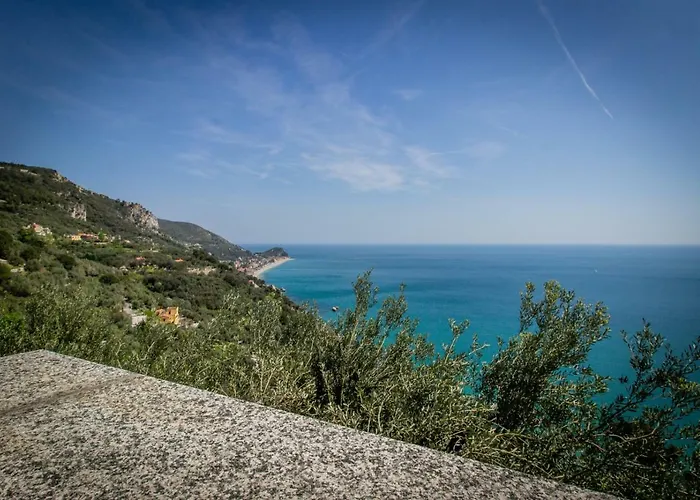 Villa Degli Ulivi B&B