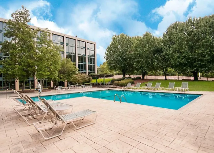 Cabot Lodge Millsaps