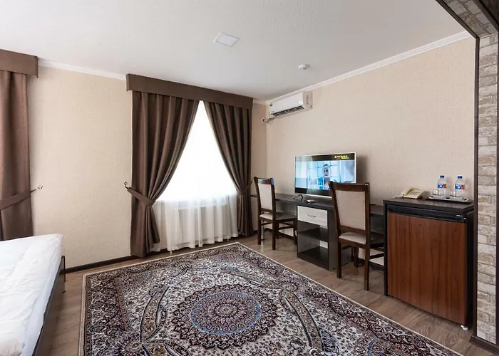 Voyage Hotel