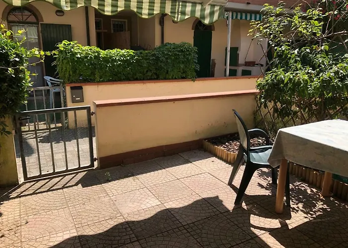 Appartamento curato con giardino