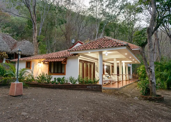 Apoyo Resort & Conference Center