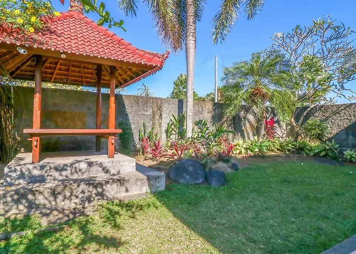 Sekar Arum Riverside Resort In Canggu