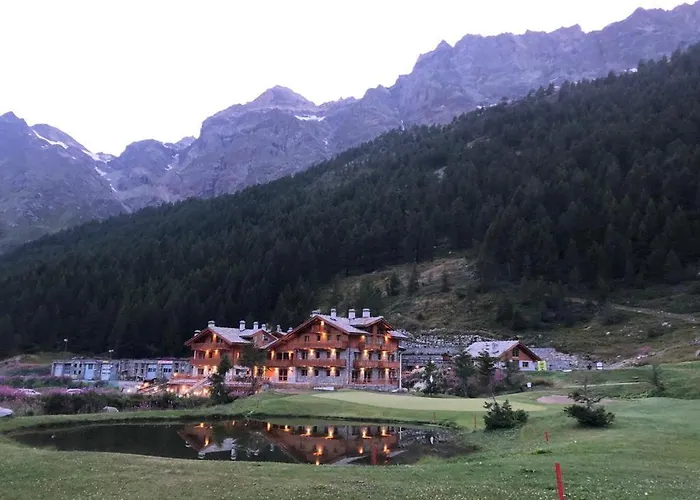 3 Chalets Aparthotel