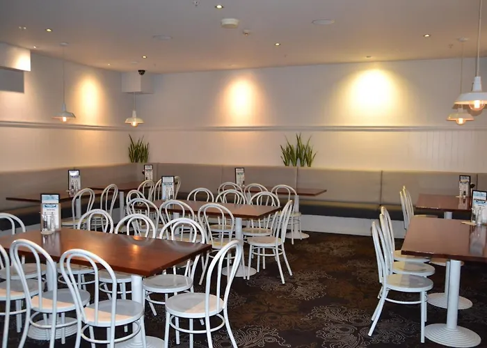Coniston Hotel Wollongong