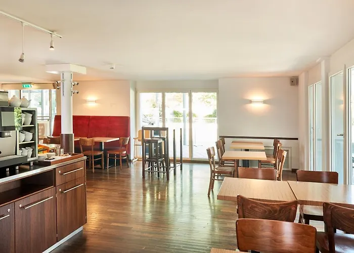 Apart-Hotel Zurich Airport