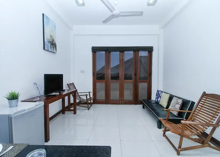 Iddamal Apartments