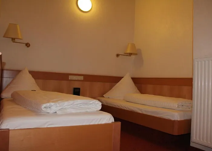 Hotel Am Waldeck Mit Restaurant