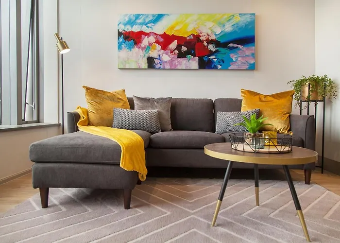 117 On Strand - Luxury Apartments
