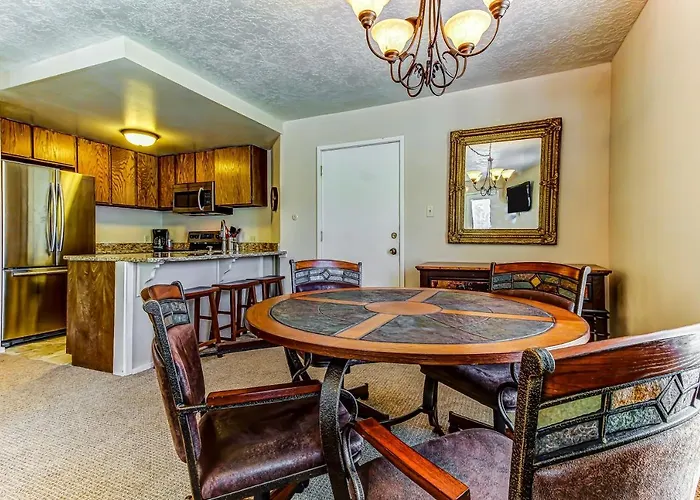 Brianwood Condos