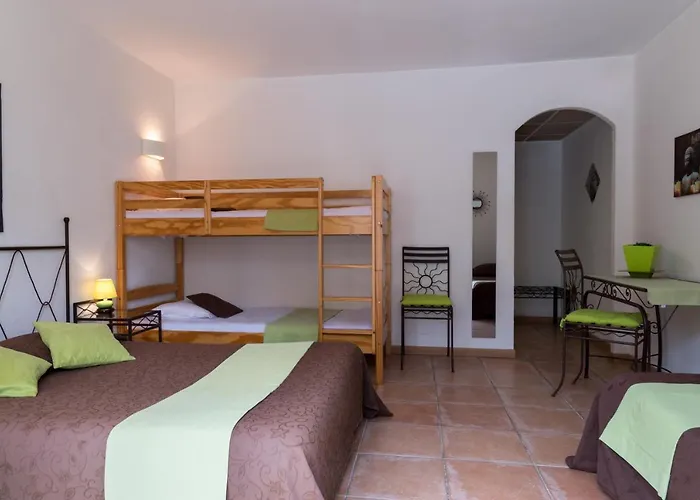Hotel Le Village Provencal