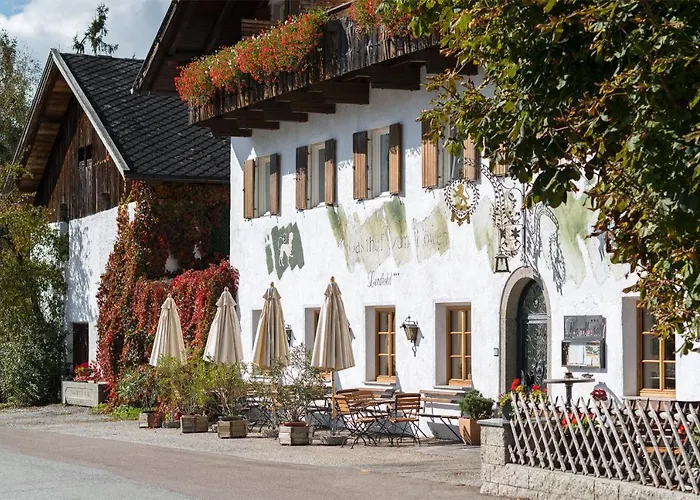 Landhotel Gasthof Zum Loewen