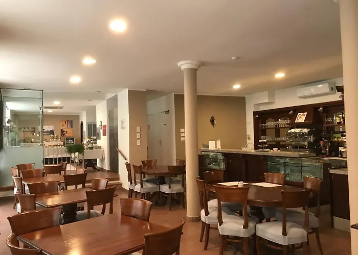 Azur Hotel
