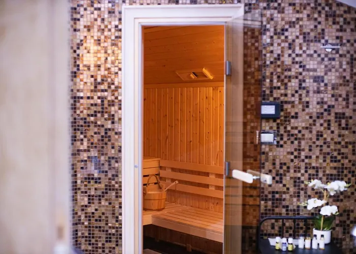 Eclat Boutique Hotel
