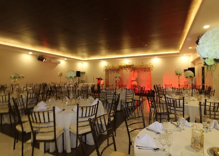 Fair Crown Suites