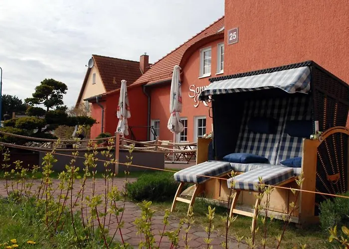 Das Kleine Hotel Auf Moenchgut