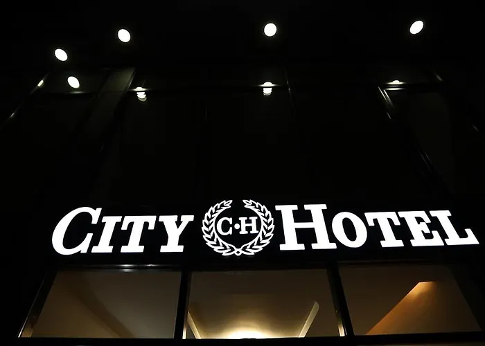 City Hotel