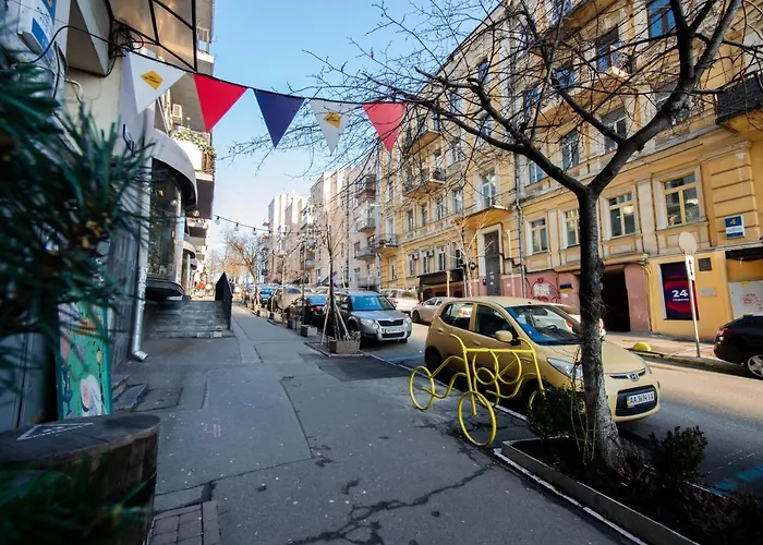 Kyiv Center Smart Apartments