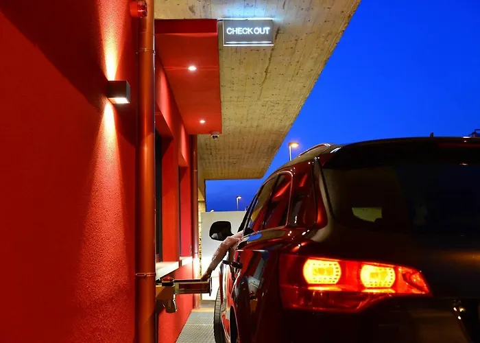 Sweet Motel