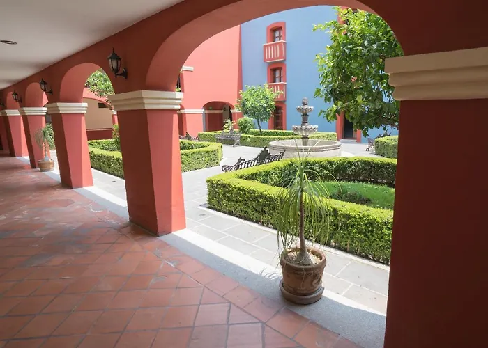 Hotel Real de Naturales