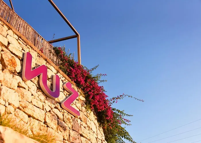 Vu'Z Hotel