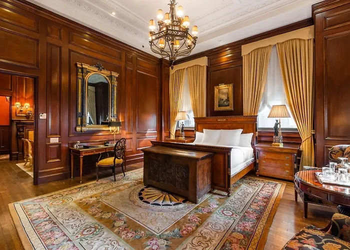 Hotel Le St. James Montreal