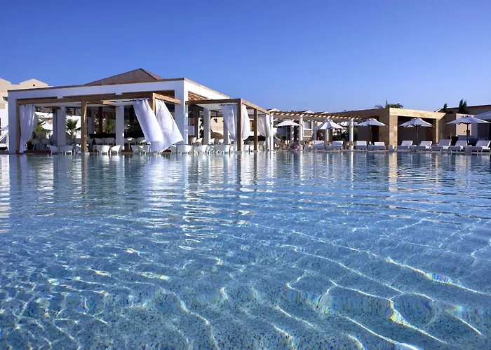 Pelagos Suites Hotel & Spa