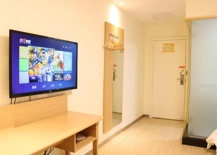 7Days Inn Changsha Wuyi Avenue Yinbin Road Metro Station
