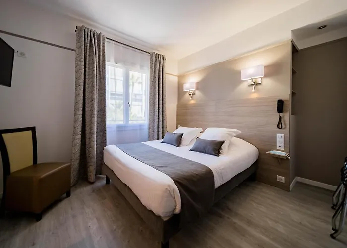 Hotel Le Rabelais